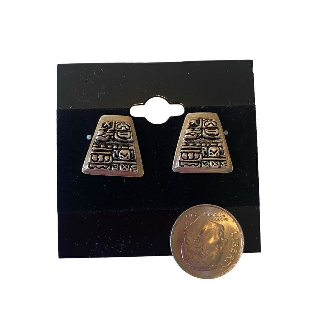 Beautiful Sterling Silver South American Post Earrings.